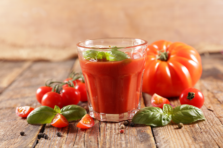 Tomates: Information nutritionnelle, bienfaits pour la santé, recettes &  plus